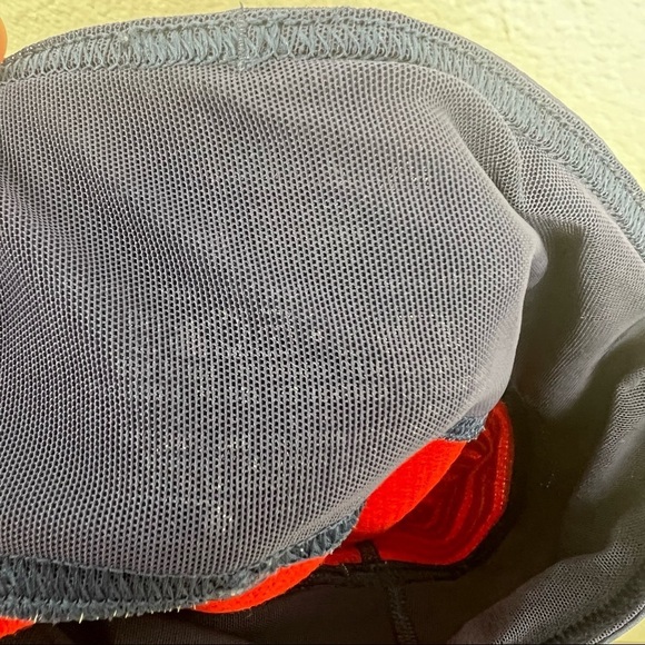 PATAGONIA Capilene 1 Base Layer Legging Pants, Red and Navy Stripes, Size Large - Picture 4 of 4